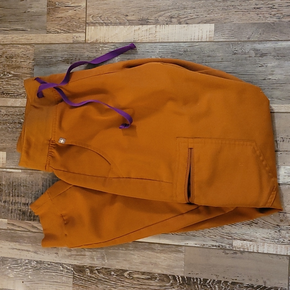 Figs scrubs pants
